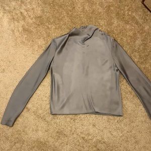 MOVING - last chance- Silver/Gray top by ZARA!